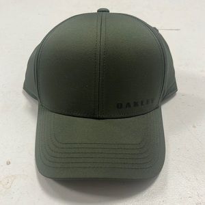 Oakley twill hat